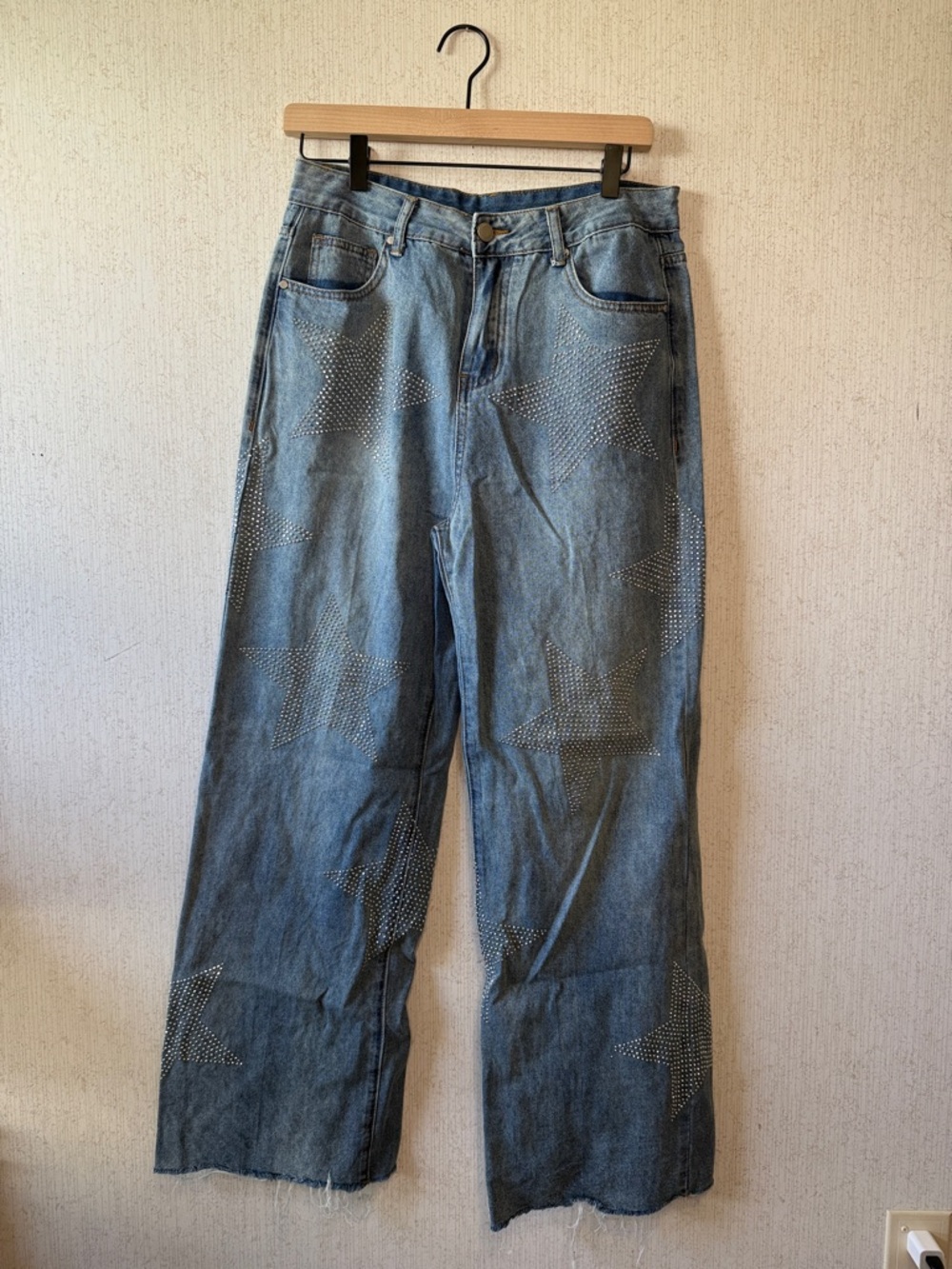 Light Blue Women's Star-Studded Denim Jeans